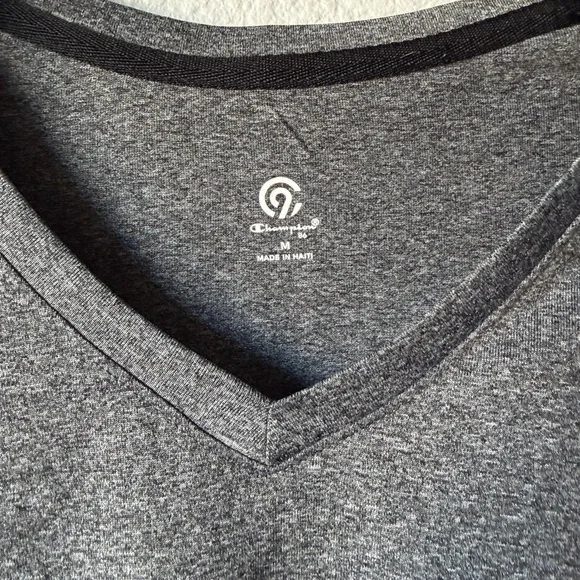 C9 by Champion Activewear Short-Sleeve V-Neck Shirt, Women's Medium, EUC - Picture 8 of 16